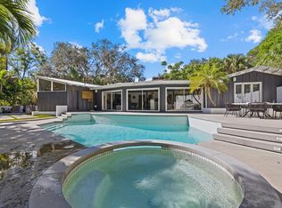 4144 Swift Rd, Sarasota, FL 34231