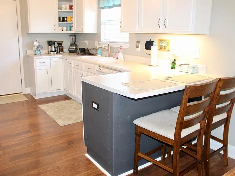 4121 Langley Dr — Photo 7