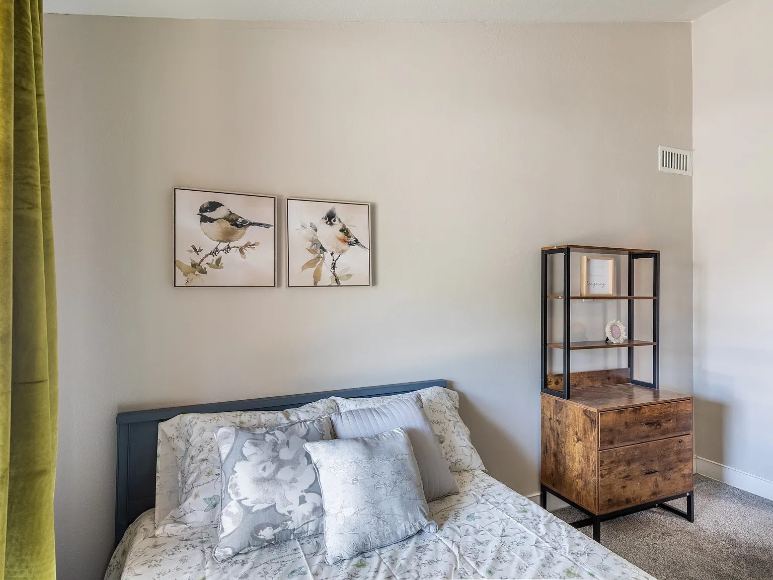 2418 Scotswood Dr — Photo 1