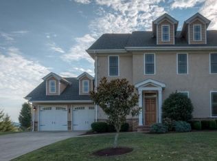 265 Oak View Cir, Bristol, TN 37620