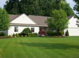 6185 Shadetree Ct, Howell, MI 48843