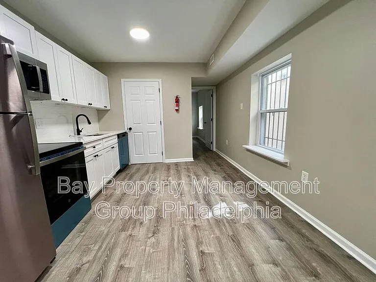 1844 Master St #2 — Photo 3