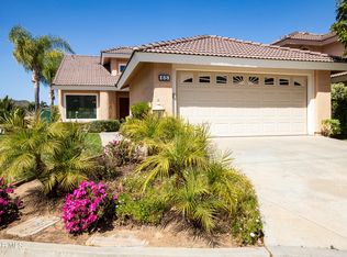 65 Iron Ridge Ln, Simi Valley, CA 93065