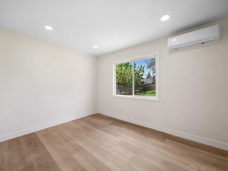 10148 Felipe Ave — Photo 36