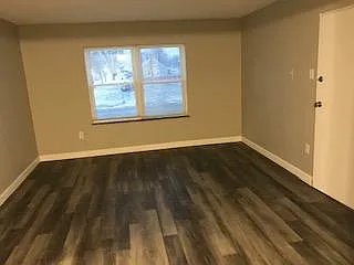 2719 E 165th St #1 — Photo 2
