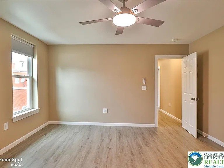 1210 W Turner St #2 — Photo 15