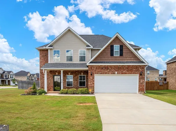 400 Avery Ct, Bonaire, GA 31005