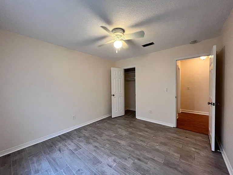 358 Evergreen Pl — Photo 10