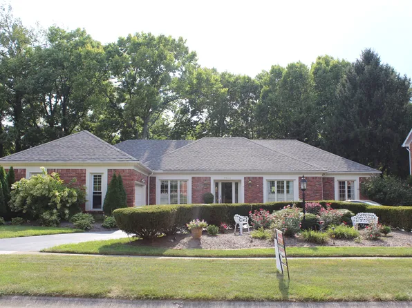 9508 Tamarisk Pkwy, Louisville, KY 40223