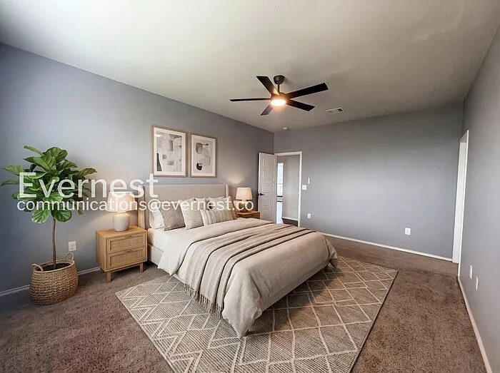 4 bed, 2.5 bath, 2079 sqft, $2,175 — Photo 3