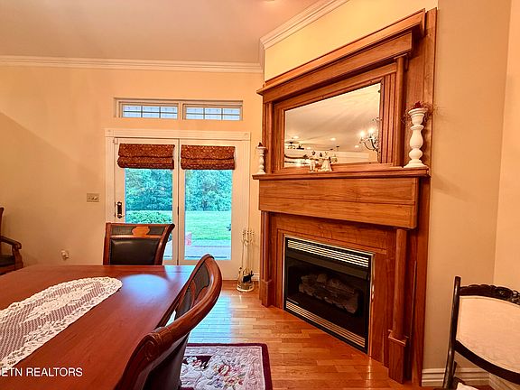 12th image of 630 Kenny Brook Ln