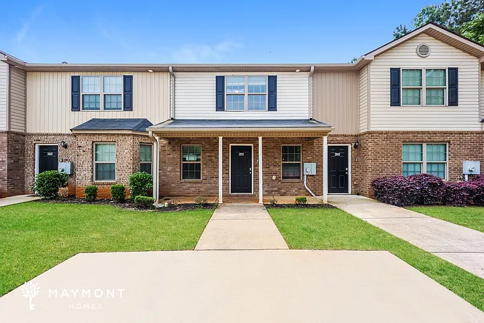 2835 Marlin Dr — Photo 1
