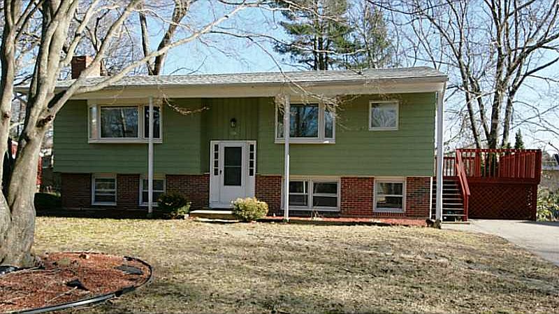 1st image of 126 Greenwood Dr