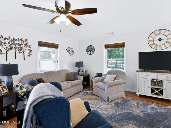 53 N New Prospect Road, Jackson, NJ 08527