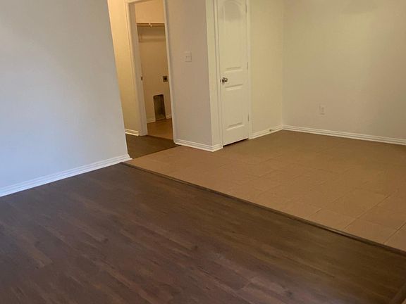 2nd image of 3407 NW 31st St #101