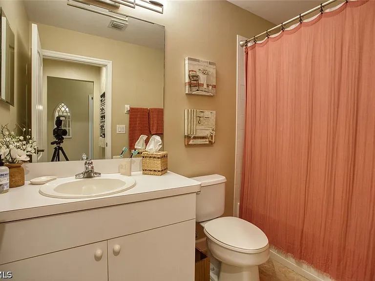 8076 Queen Palm Ln #416 — Photo 9