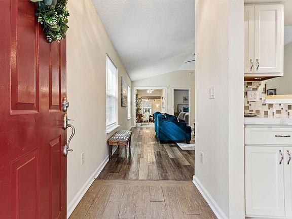 5th image of 2339 Bonnie Oaks Dr
