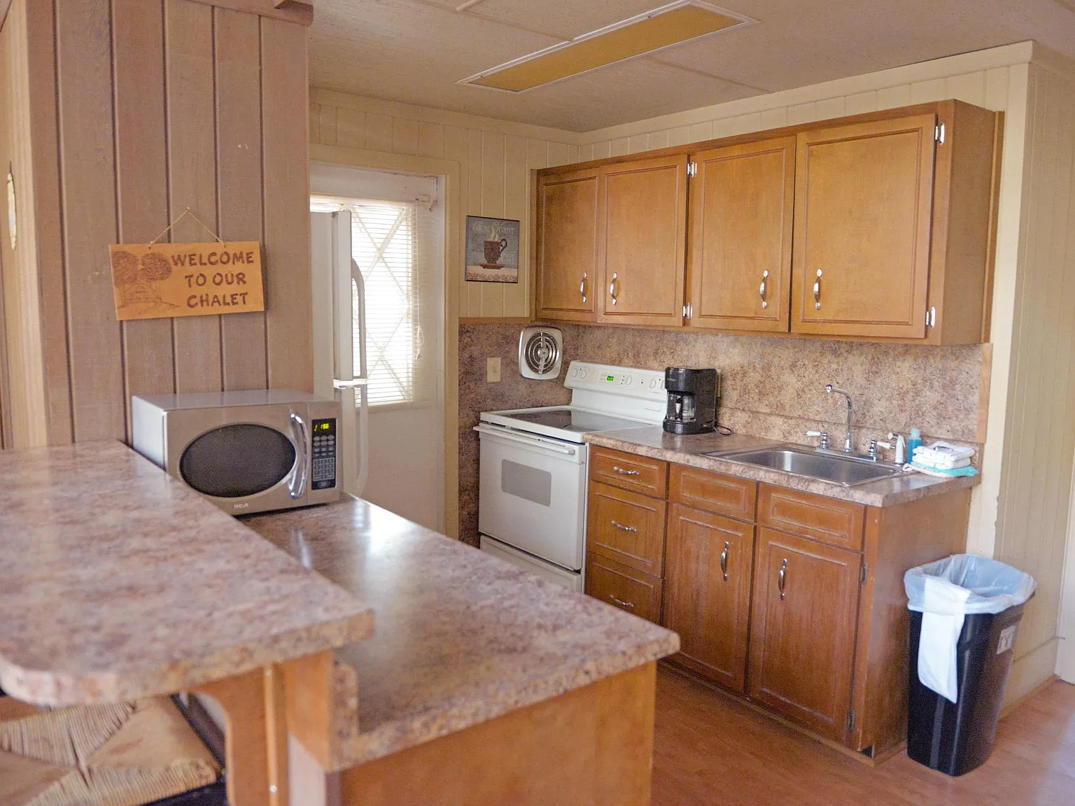 3 bed, 1500 sqft, $1,650 — Photo 3