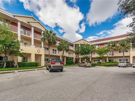 5th image of 2022 Camelot Dr APT 49