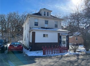 18 Deweyville Rd, Mc Kees Rocks, PA 15136