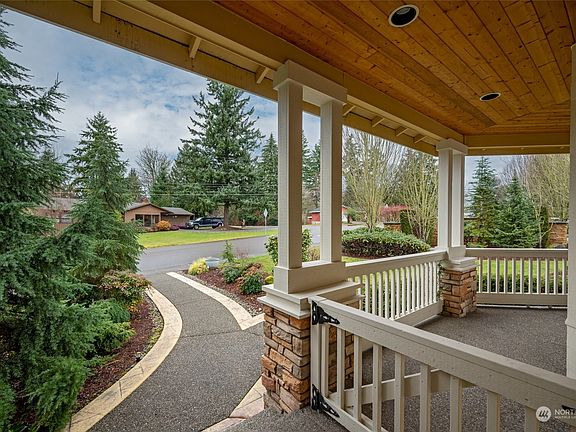 3rd image of 28805 118th Avenue SE