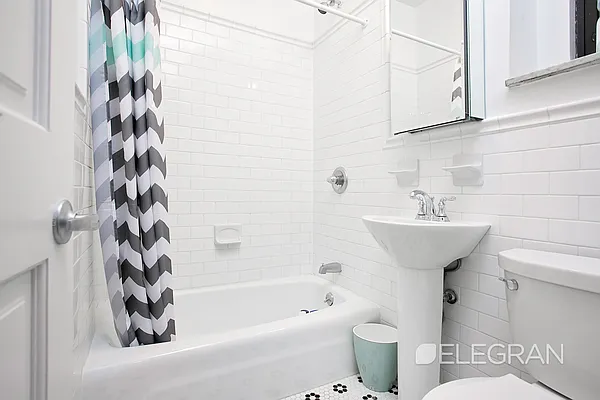 Rented by (Legacy) Elegran | media 13