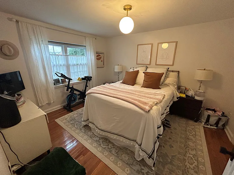 2105 N Taft St #1 — Photo 7