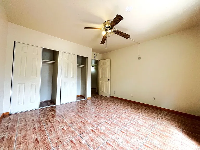 1349 Walnut Ave #A — Photo 17