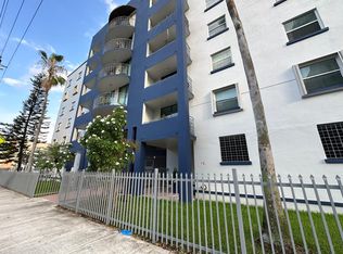 546 SW 1st St APT 309, Miami, FL 33130