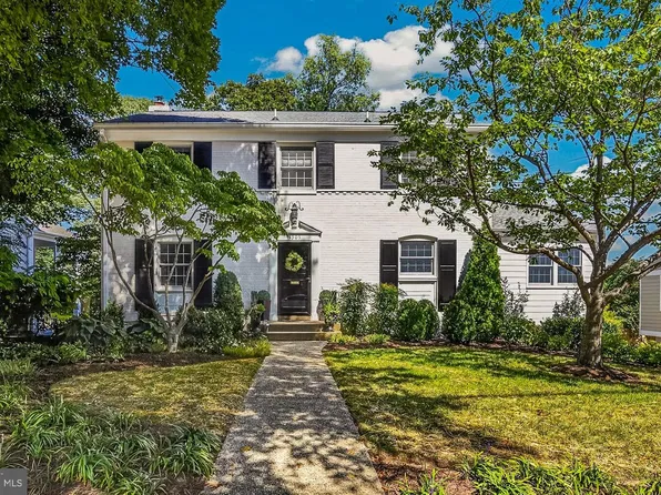 5305 Ridgefield Rd, Bethesda, MD 20816