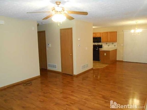 4th image of 1156 Moneca St