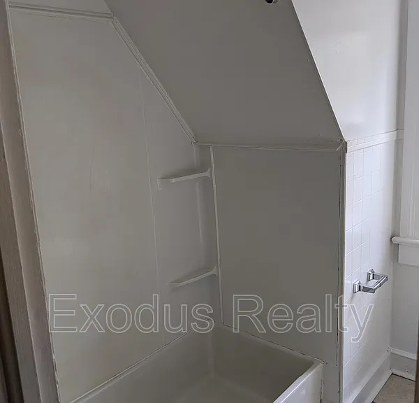 312 Bracken St #A — Photo 13