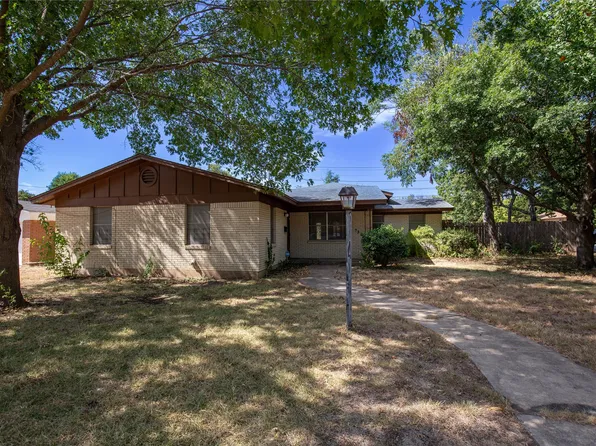 736 N 57th St, Waco, TX 76710