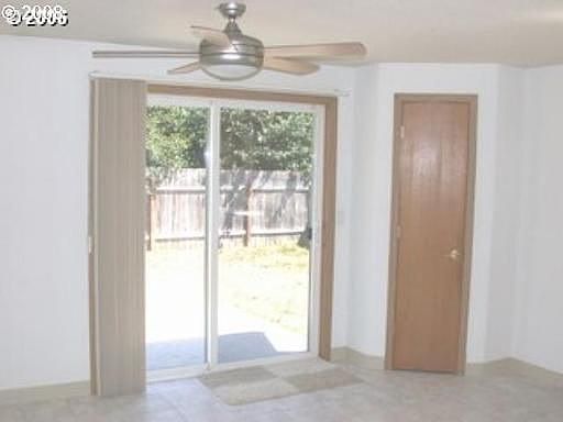3rd image of 16004 NE 85th St