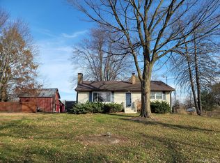 3120 Hubbard Rd, Charlotte, MI 48813