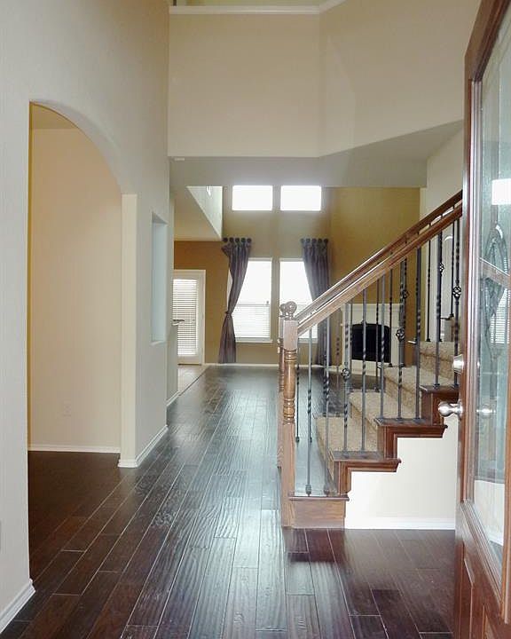 1st image of 5720 Glenbrooke Drive