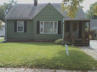 2625 Maple St, Des Moines, IA 50317