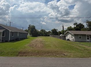 N Lyons St, Lake Charles, LA 70601