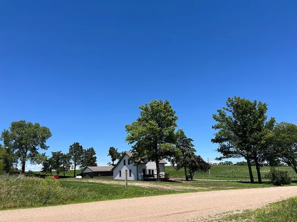 2540 County Road C, Valparaiso, NE 68065