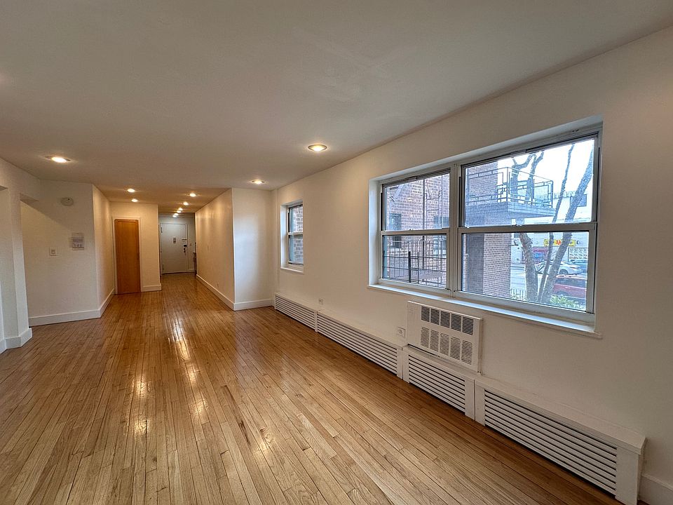 1st image of 14945 Northern Blvd APT 1Y
