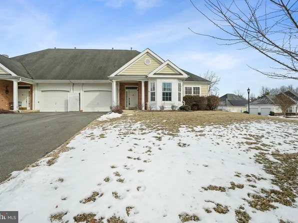 313 Fidgeway Ln, Upper Marlboro, MD 20774