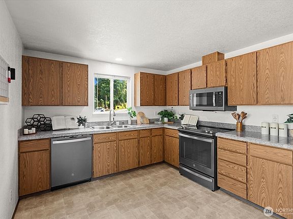 5th image of 8115 145th Drive SE