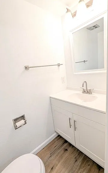 2260 N Indian Canyon Dr #B — Photo 11