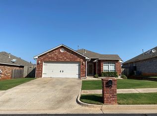 2013 Fair Meadow Dr, Edmond, OK 73003