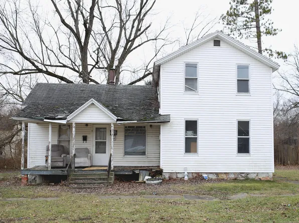 309 Charles St, Bangor, MI 49013