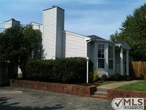 3012 Casa Dr, Nashville, TN 37214