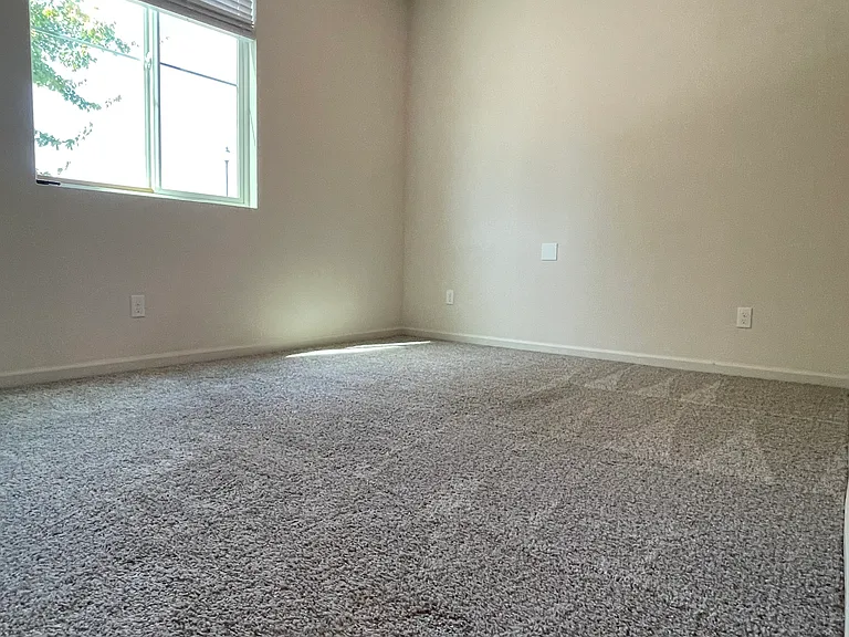 5032 Grasscreek Dr — Photo 19