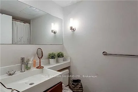 4K Spadina Ave #1010 — Photo 15
