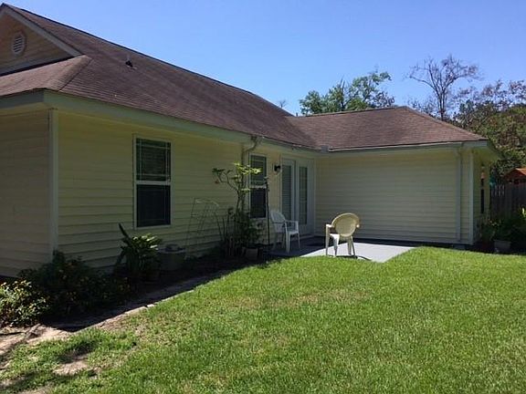 4th image of 102 Southwinds Dr