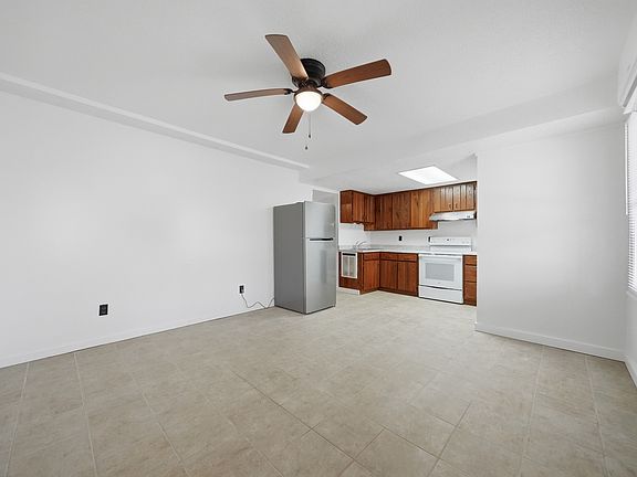 3rd image of 80 Lindsey Ln #11505532
